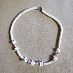 Hawaiian pumka shell Necklace Pink Flower - NWOT
